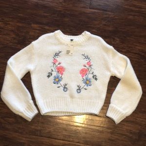 H&M Sweater W/ Floral Design